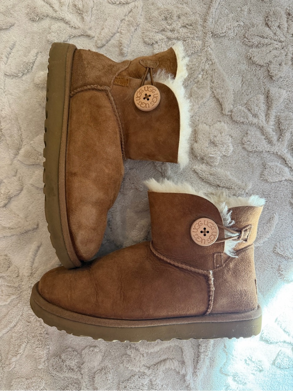 UGG Bailey Button-Accent Chestnut Suede Short Boots